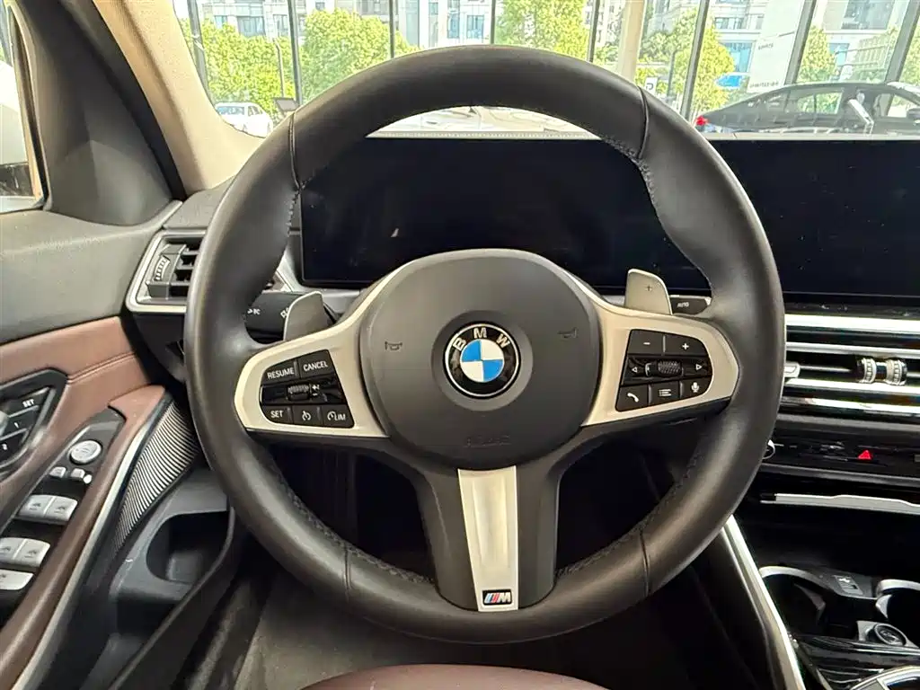 BMW 3 Series 2024