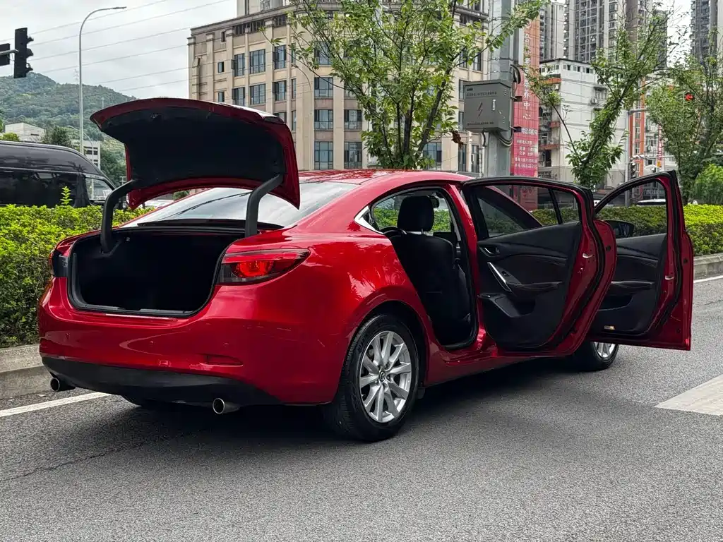 Mazda Atenza 2018 — фото 27
