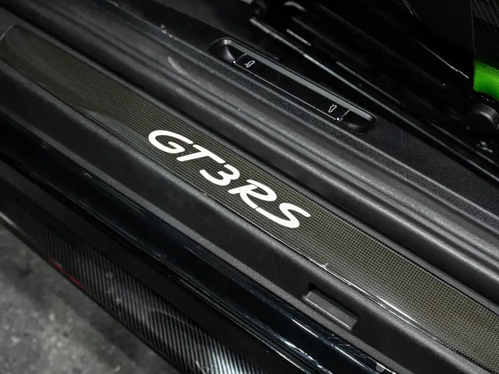 Porsche 911 2019 — фото 18