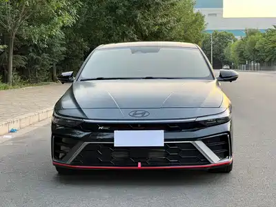 Hyundai Elantra 2024