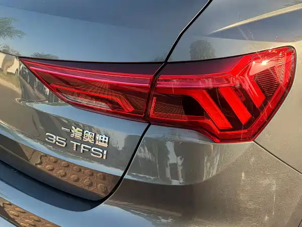 Audi Q3 2022