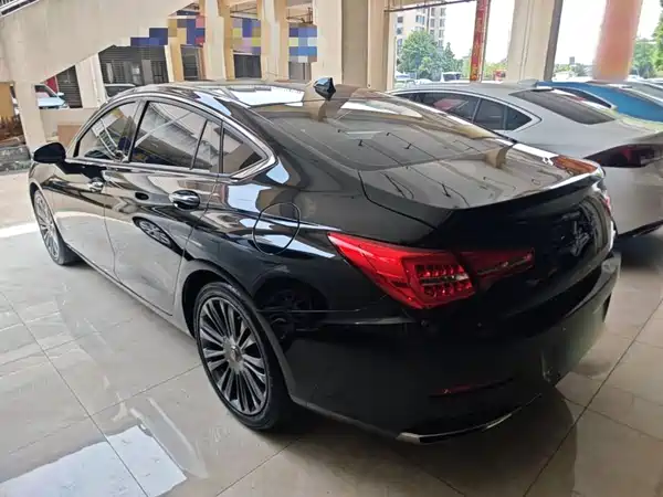 Hongqi H5 2021