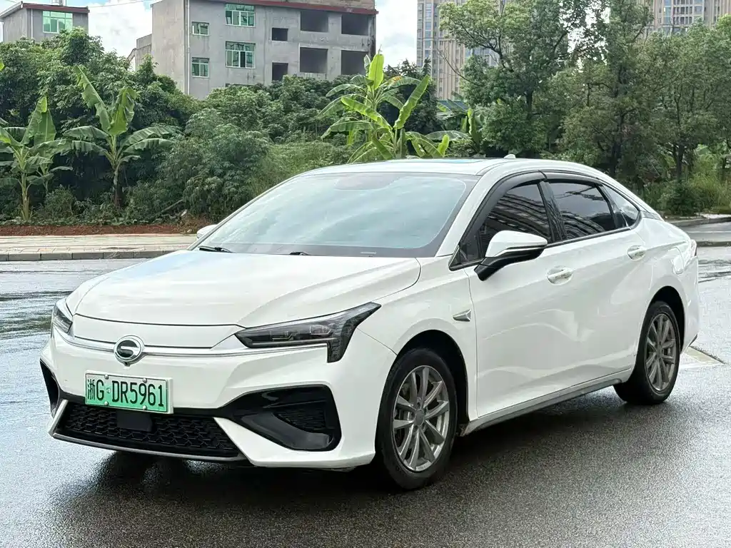 Aion S 2023