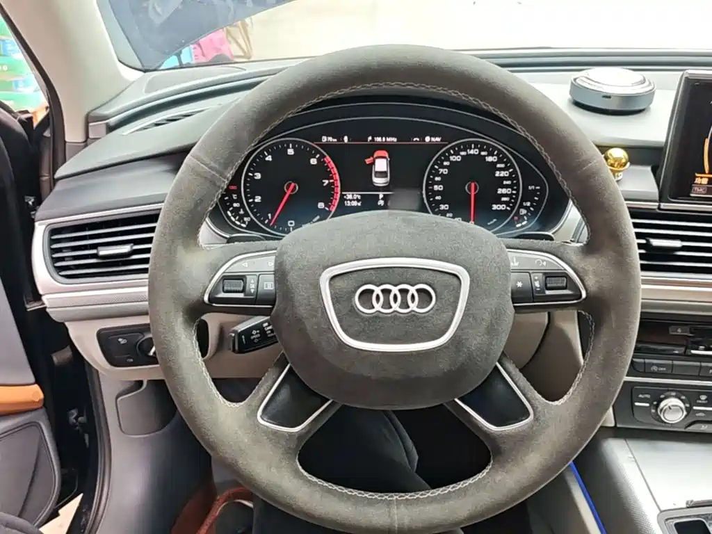 Audi A6L 2016 — фото 11