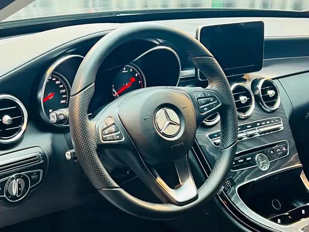 Mercedes-Benz C-Class 2016 — фото 14