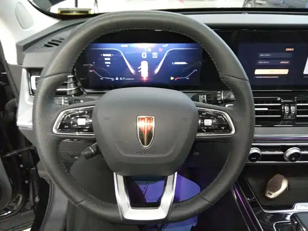 Hongqi HS5 2023