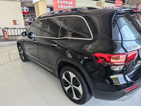 Mercedes-Benz GLB 2022