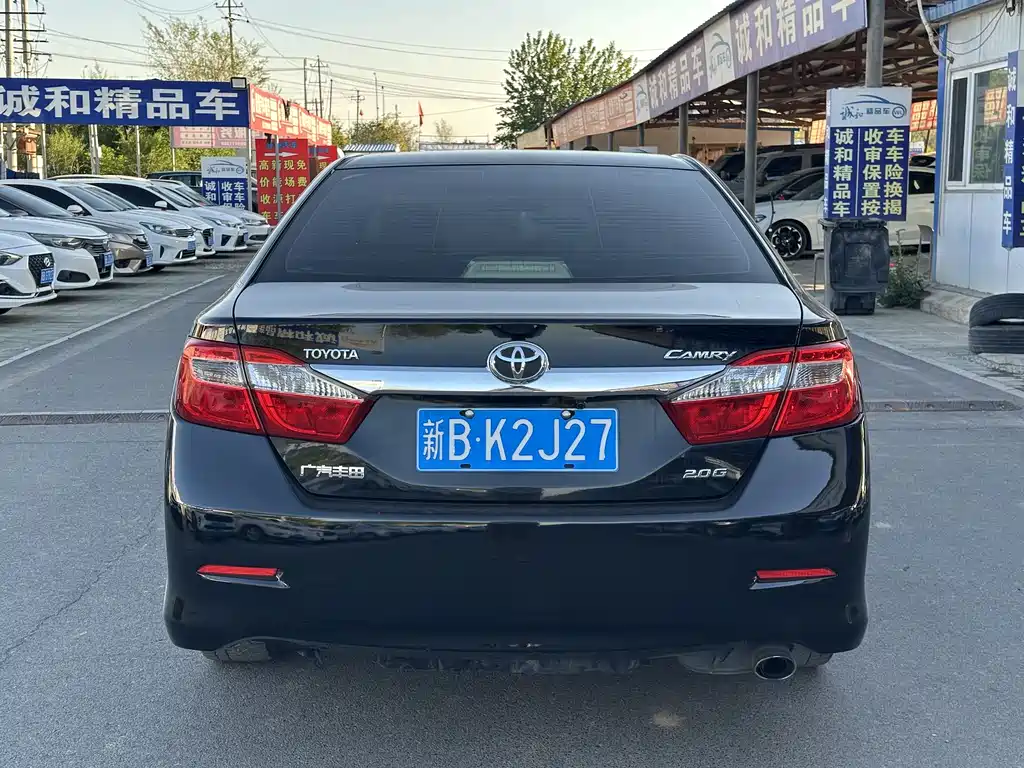 Toyota Camry 2012 — фото 8