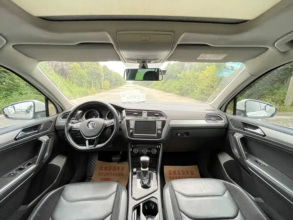 Volkswagen Tiguan L 2018 — фото 14