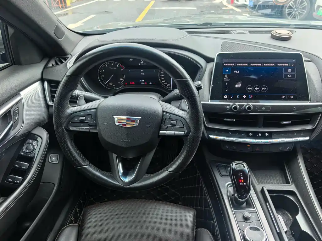 Cadillac CT5 2021 — фото 15