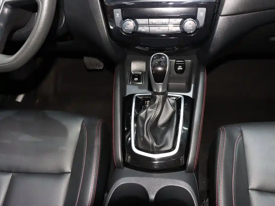 Nissan Qashqai 2024 — фото 15