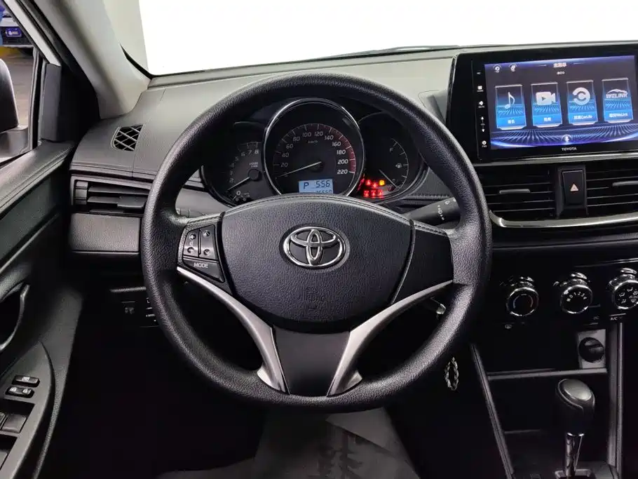 Toyota Vios 2022 — фото 15