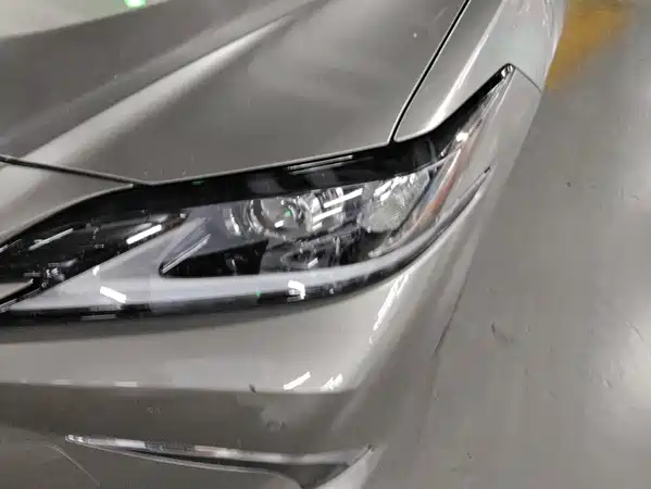 Lexus ES 2024
