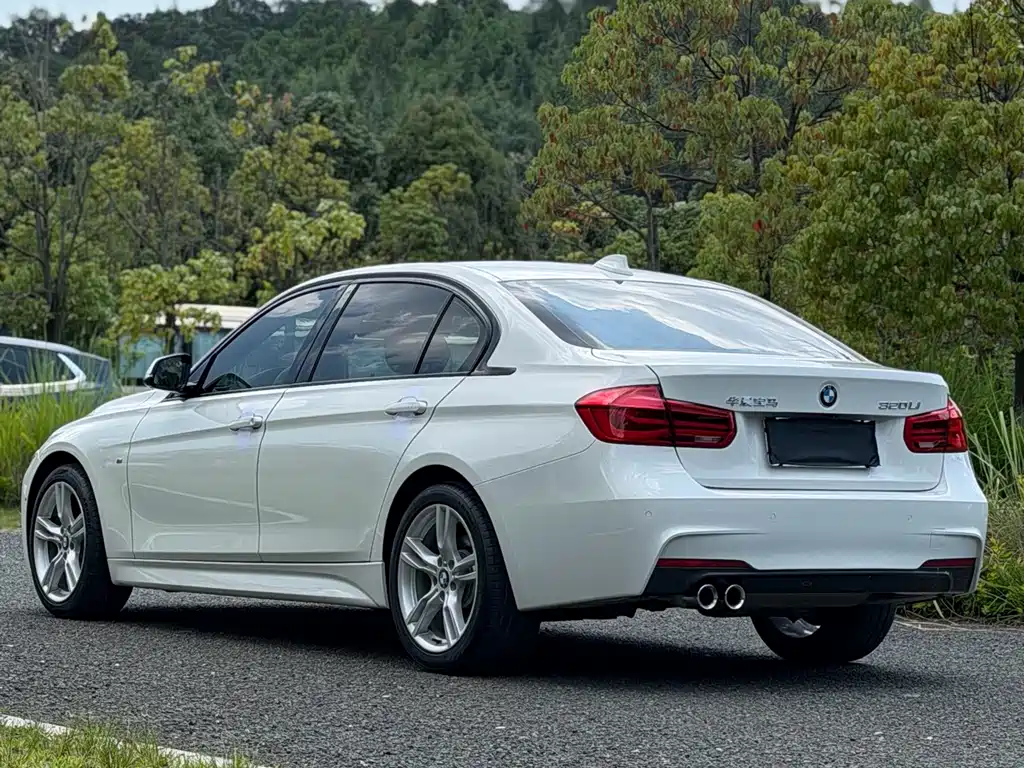 BMW 3 Series 2018