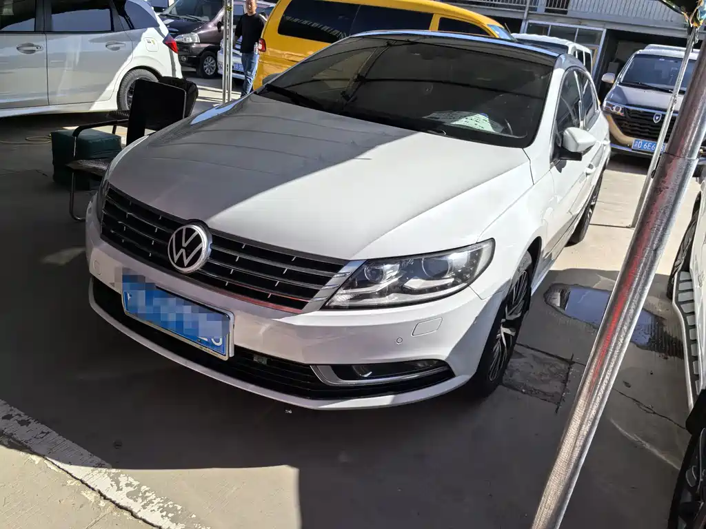Volkswagen CC 2016 — фото 1