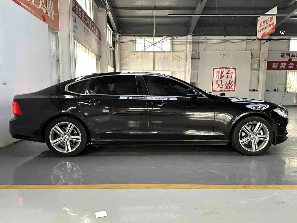 Volvo S90 2017 — фото 4