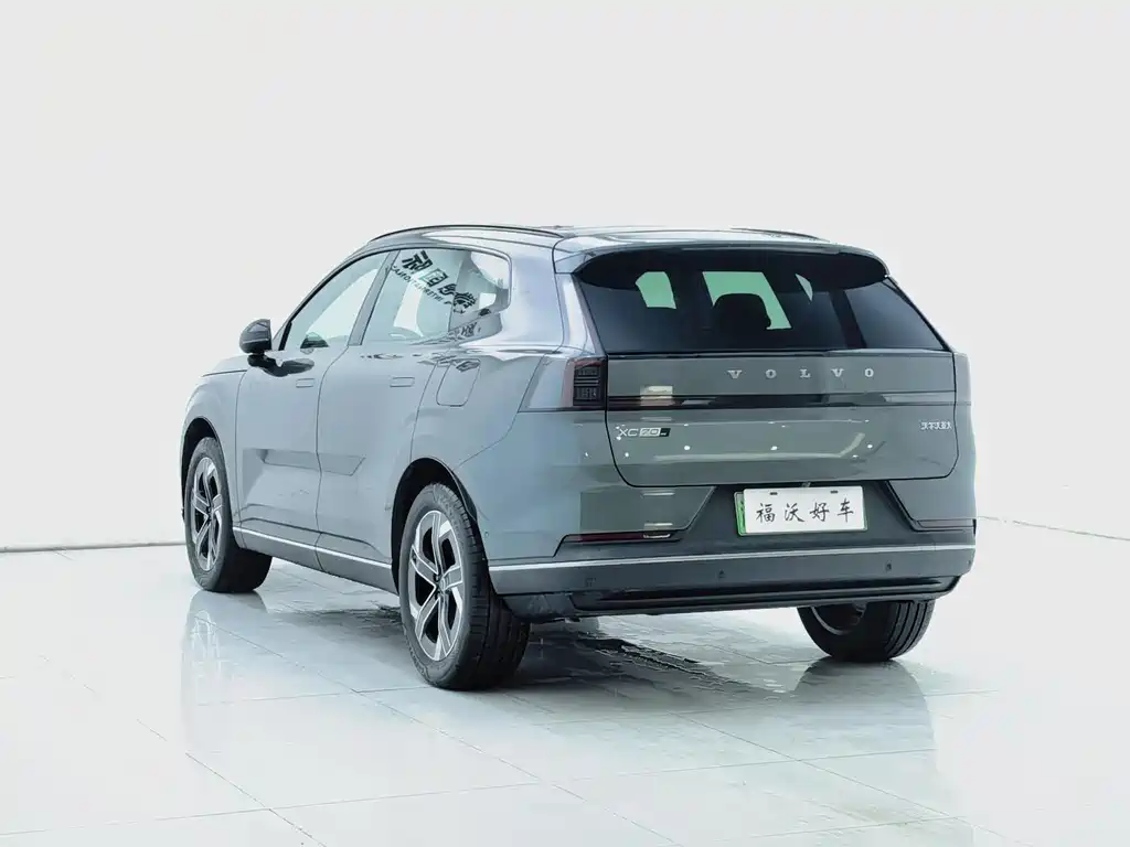 Volvo XC70 PHEV 2026 — фото 34