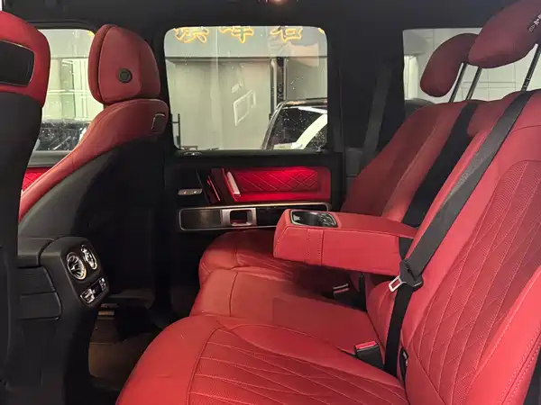 Mercedes-Benz G-Class 2023