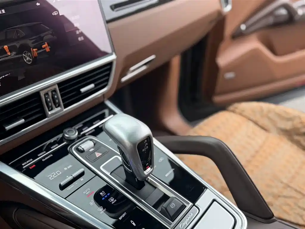 Porsche Cayenne 2020