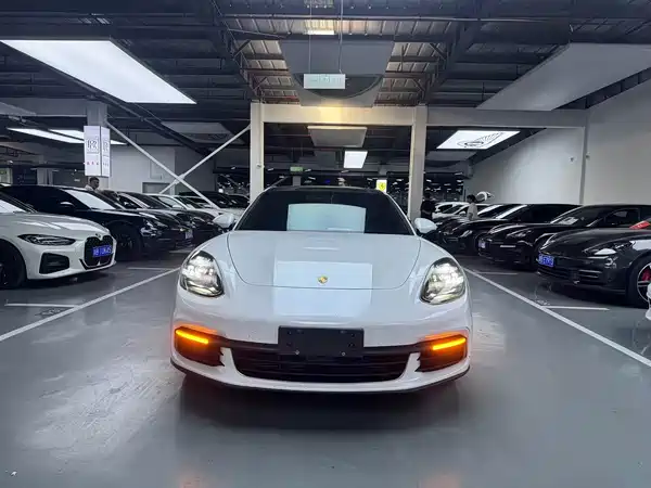 Porsche Panamera 2017