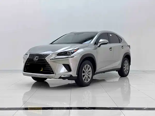Lexus NX 2021