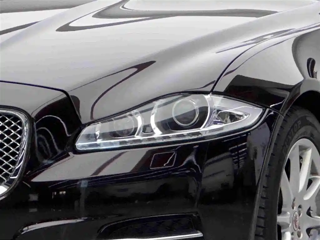 Jaguar XJ 2015