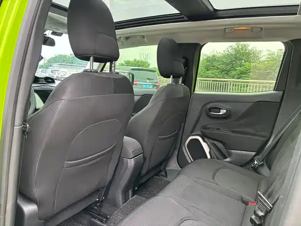 Jeep Freeman 2018