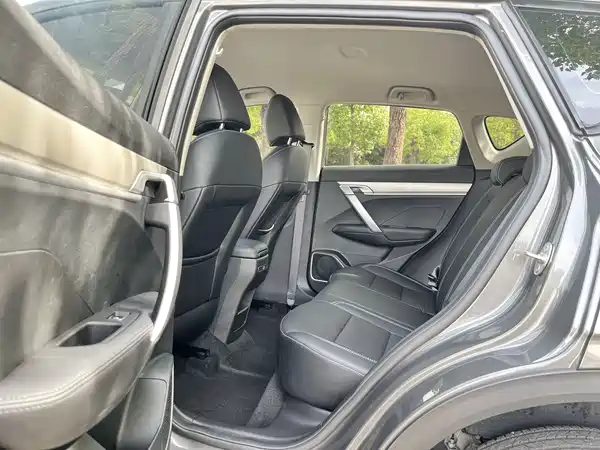 Geely Binyue 2025