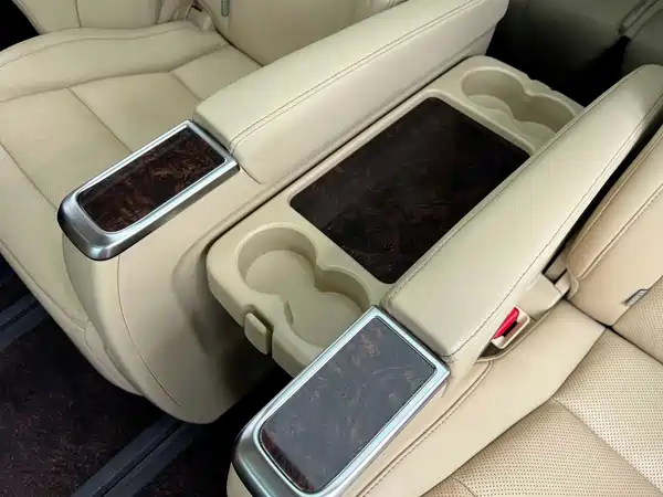Toyota Alphard 2018