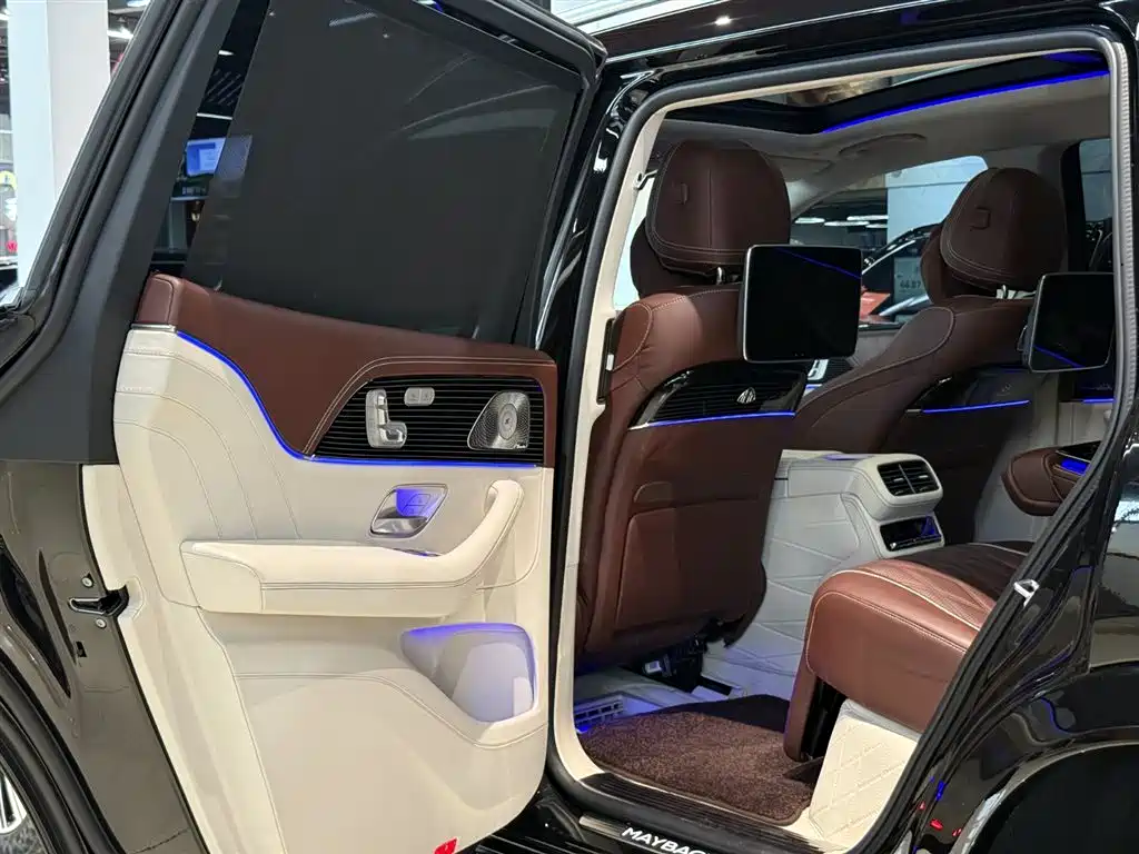 Mercedes-Benz GLS 2025 — фото 16