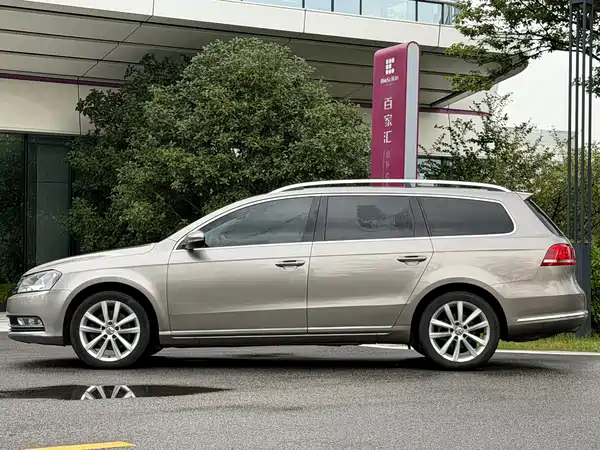 Volkswagen Magotan 2015