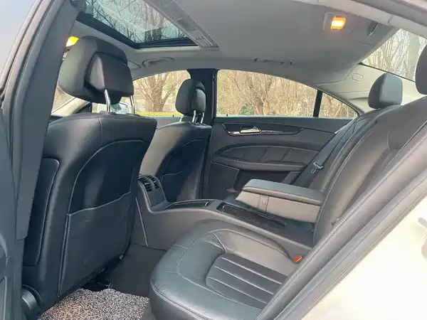 Mercedes-Benz CLS 2015