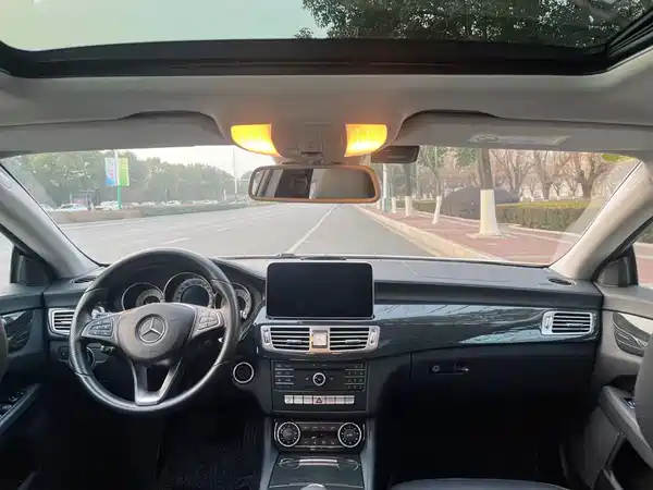 Mercedes-Benz CLS 2015