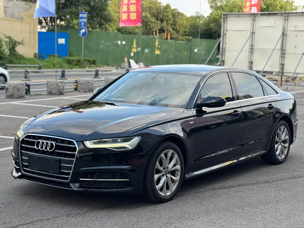 Audi A6L 2018 — фото 1