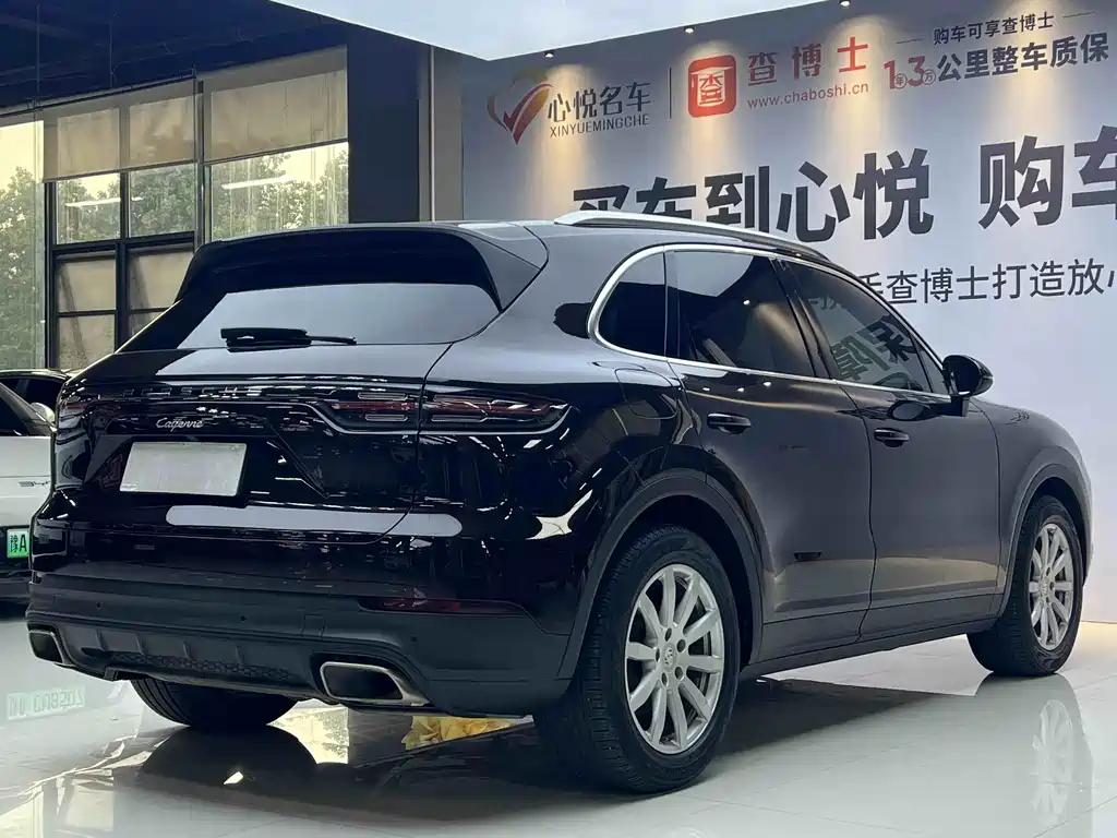Porsche Cayenne 2018 — фото 11