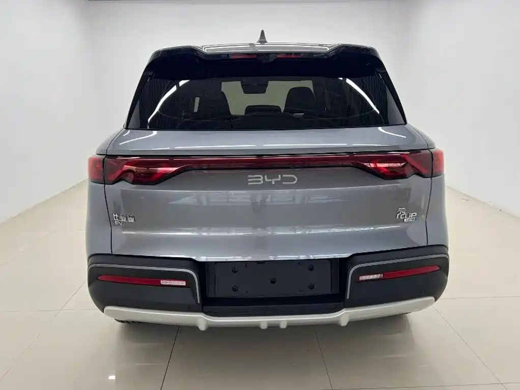 BYD Yuan UP 2025