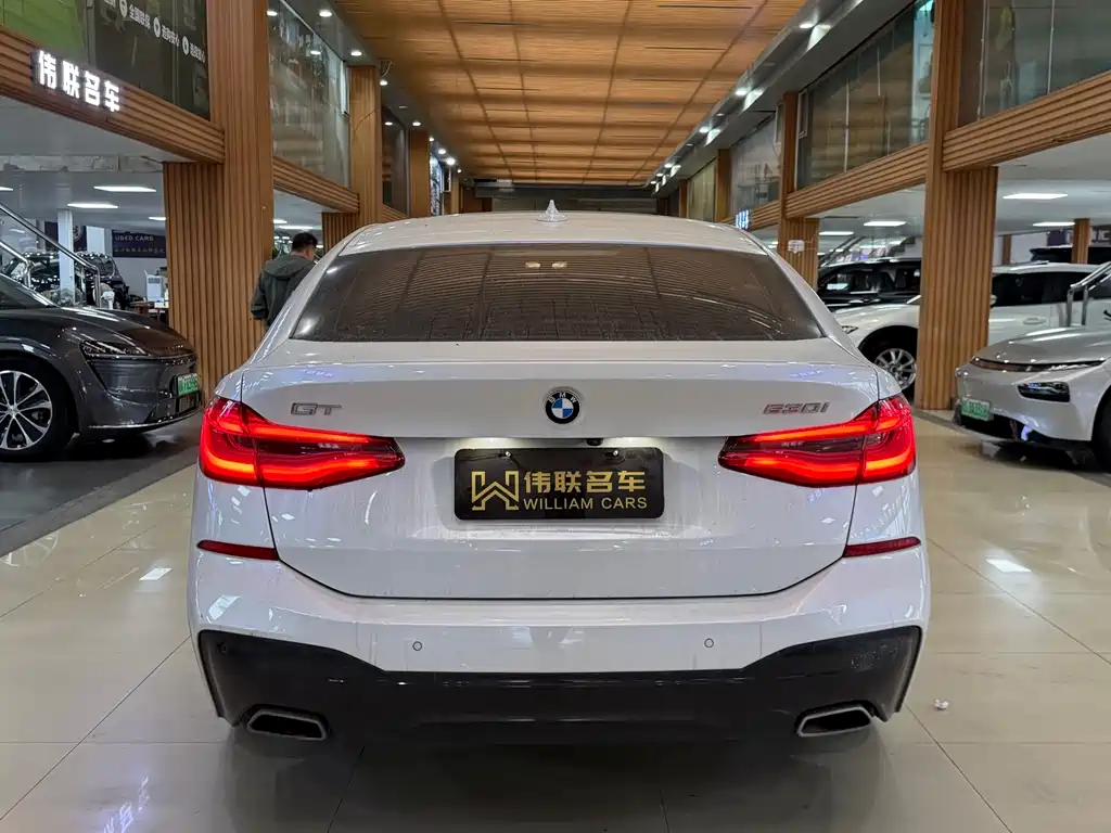 BMW 6 Series GT 2020 — фото 10