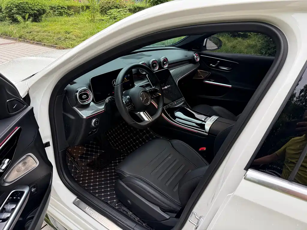 Mercedes-Benz C-Class 2022 — фото 11