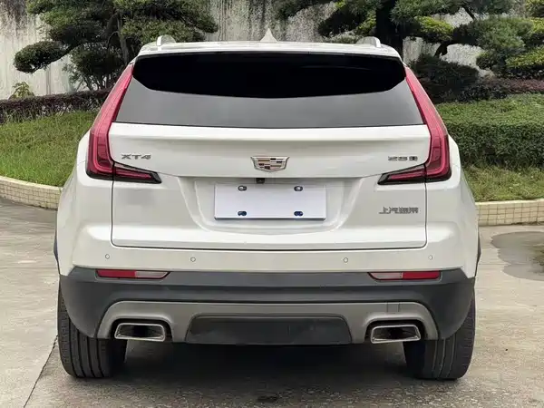 Cadillac XT4 2021
