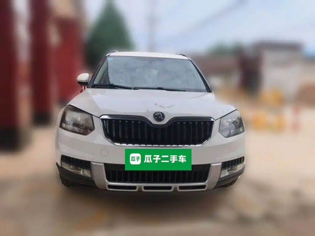 Skoda Yeti 2014 — фото 24