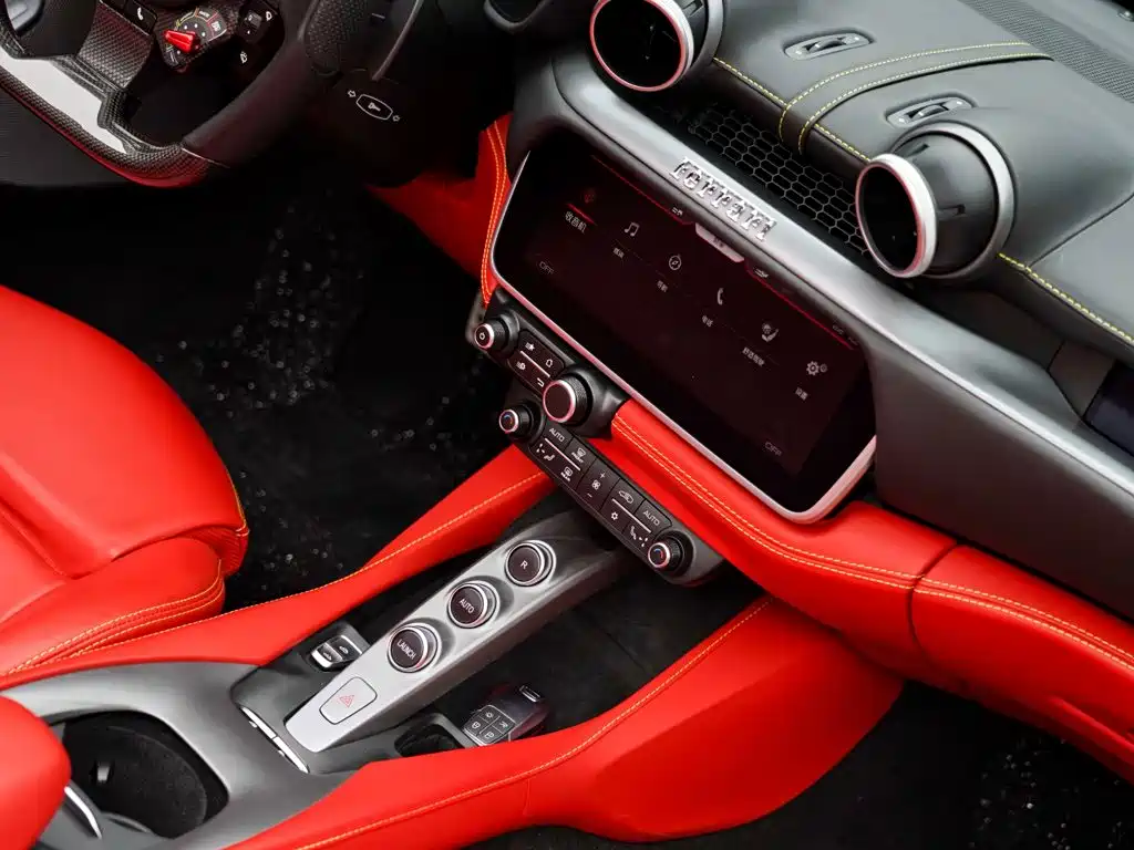 Ferrari Portofino 2023 — фото 19