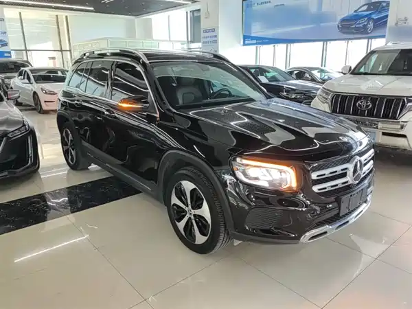 Mercedes-Benz GLB 2022
