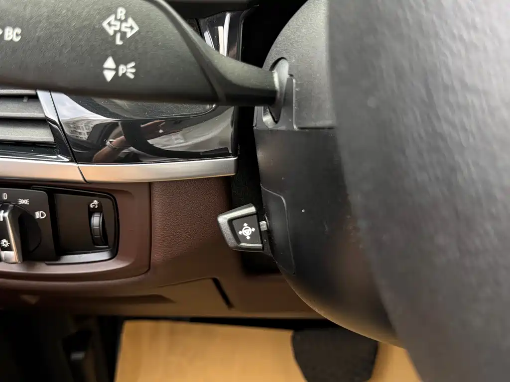 BMW X5 2015 — фото 12