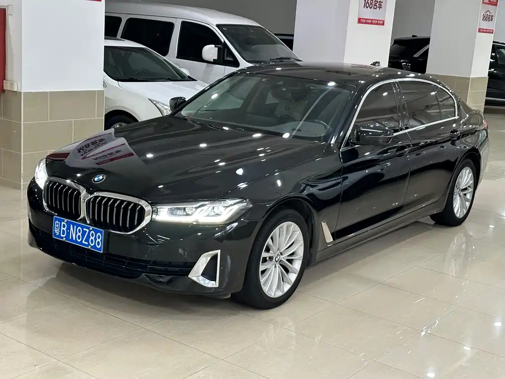 BMW 5 Series 2021