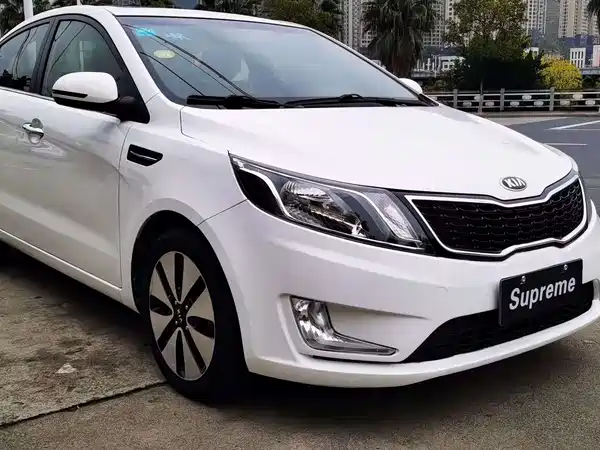 Kia K2 2015