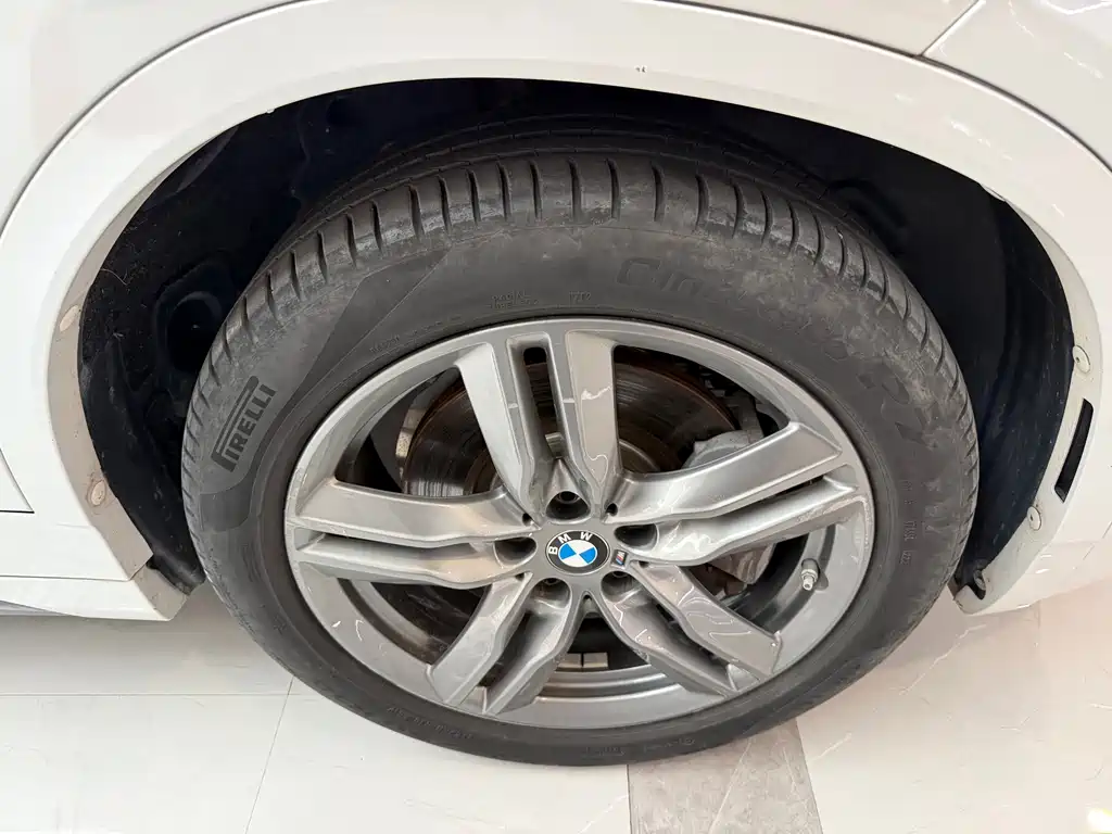 BMW X2 2023 — фото 16