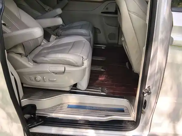 Buick GL8 2019