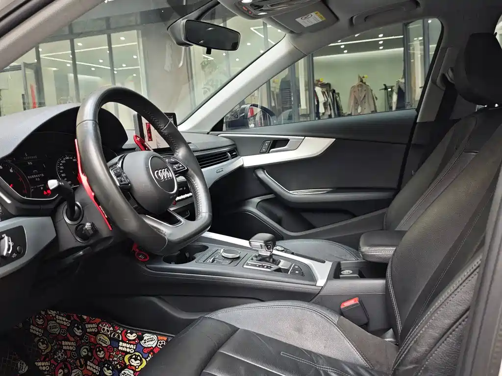 Audi A4L 2018