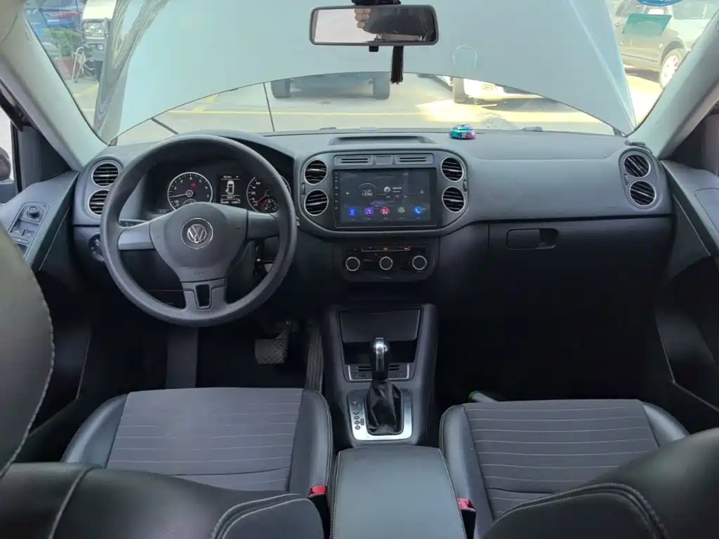 Volkswagen Tiguan 2019 — фото 10