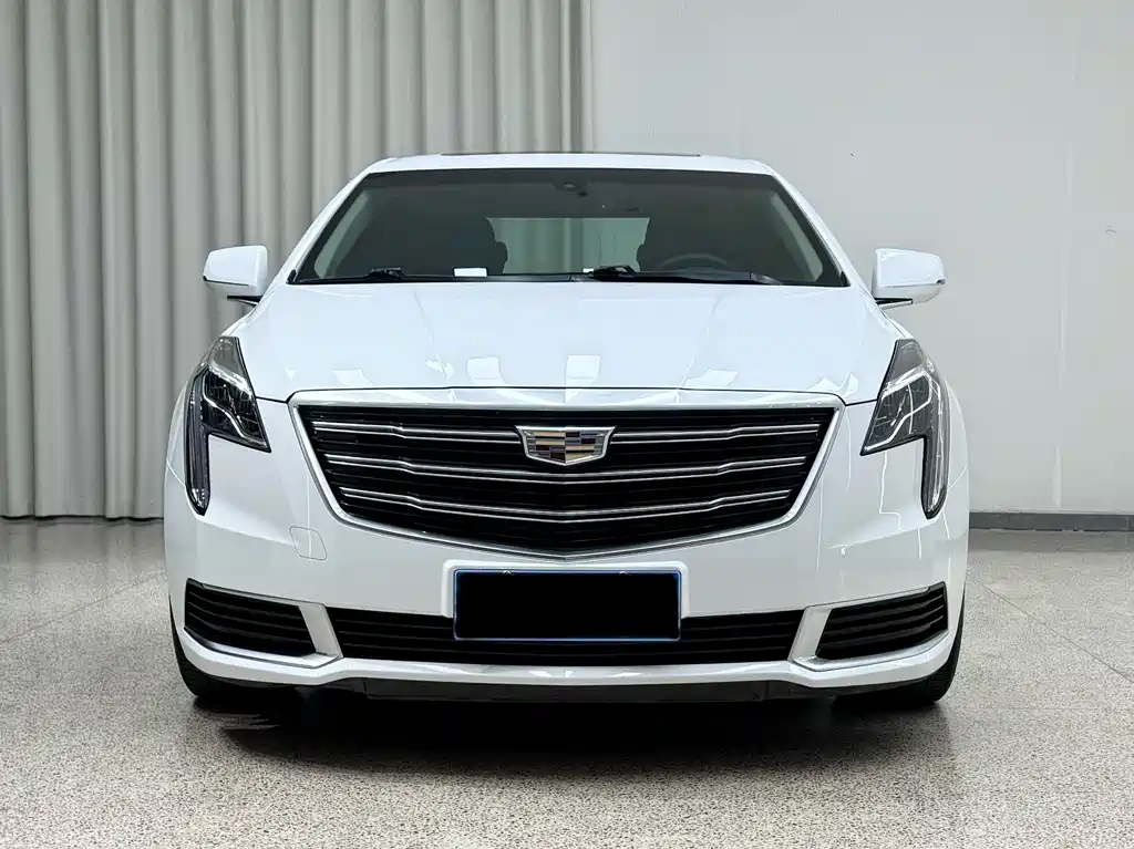 Cadillac XTS 2019 — фото 2